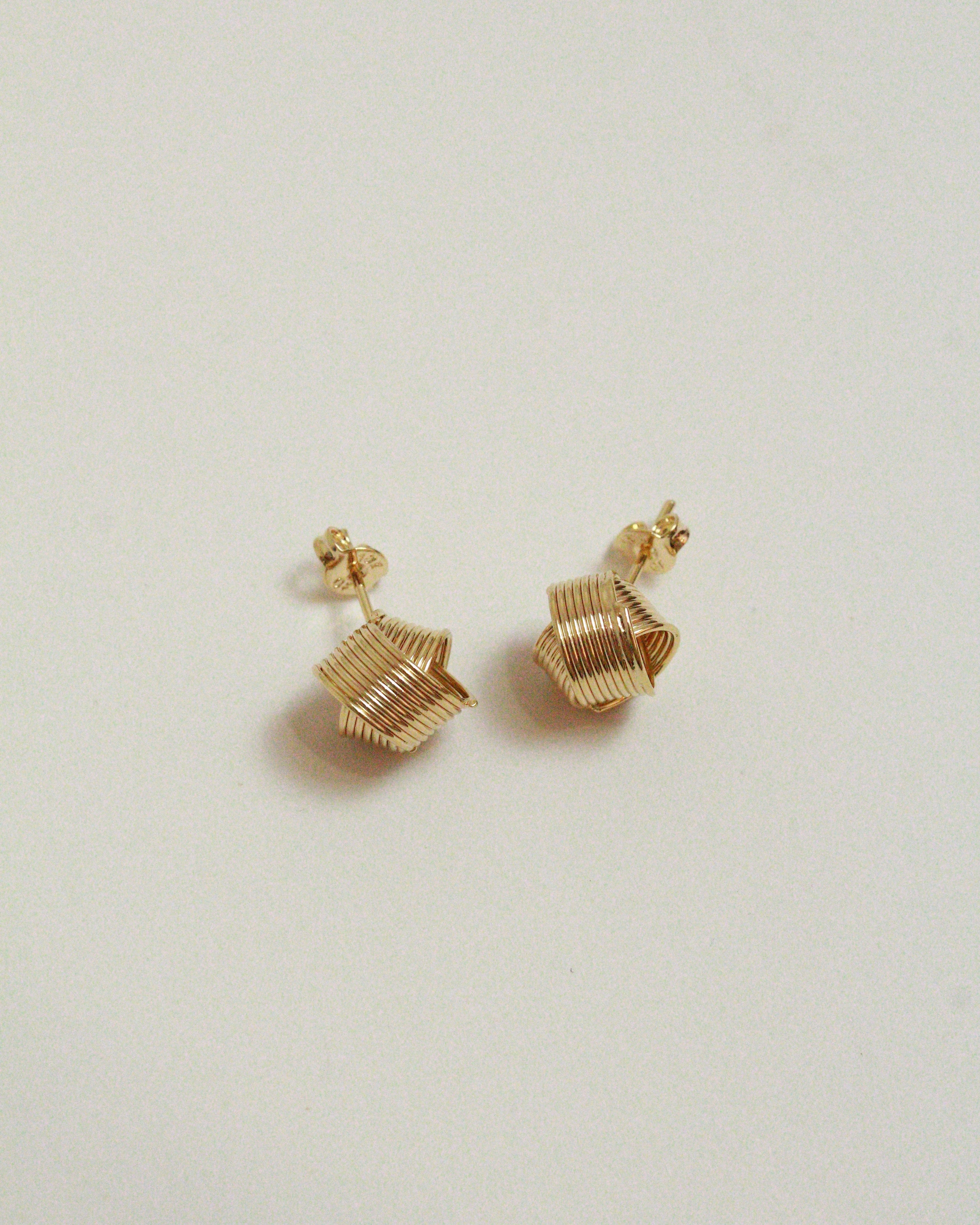 18k Gold Filled Wire Knot Stud Earrings