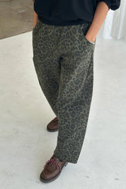 Arc Pants - Fern Leopard
