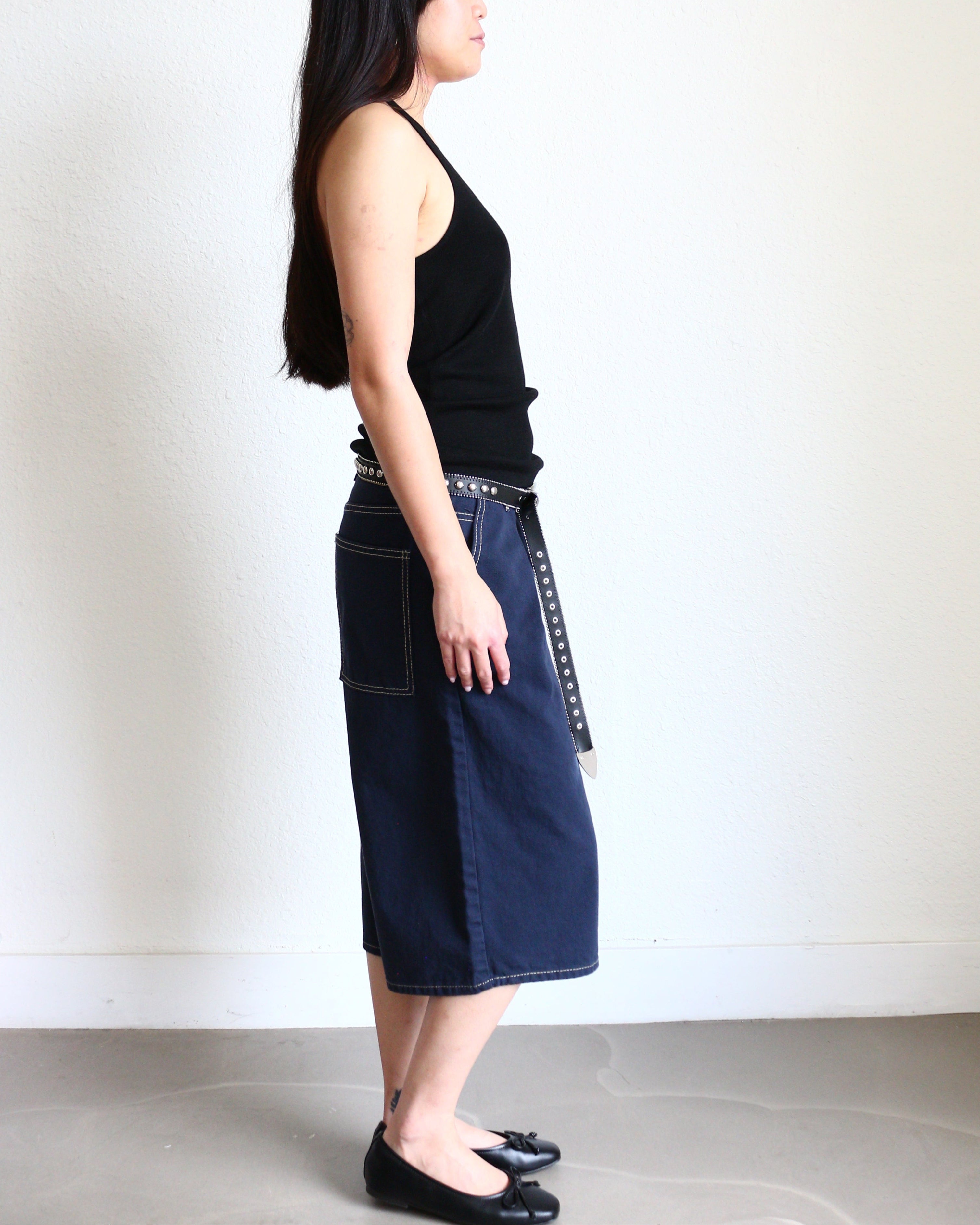 Mid Rise Bermuda Shorts navy