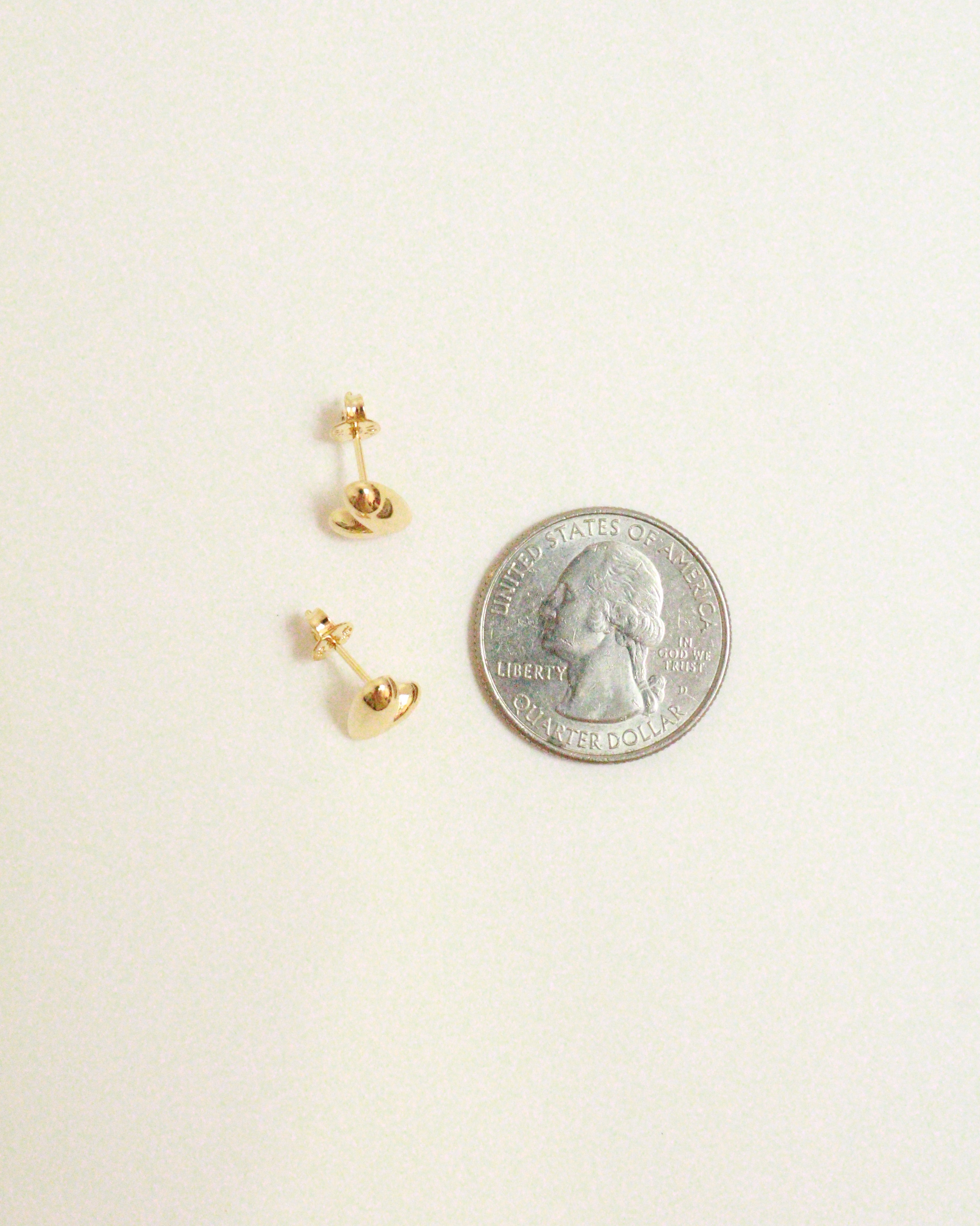 18k Gold Mini Uneven Heart Stud Earrings