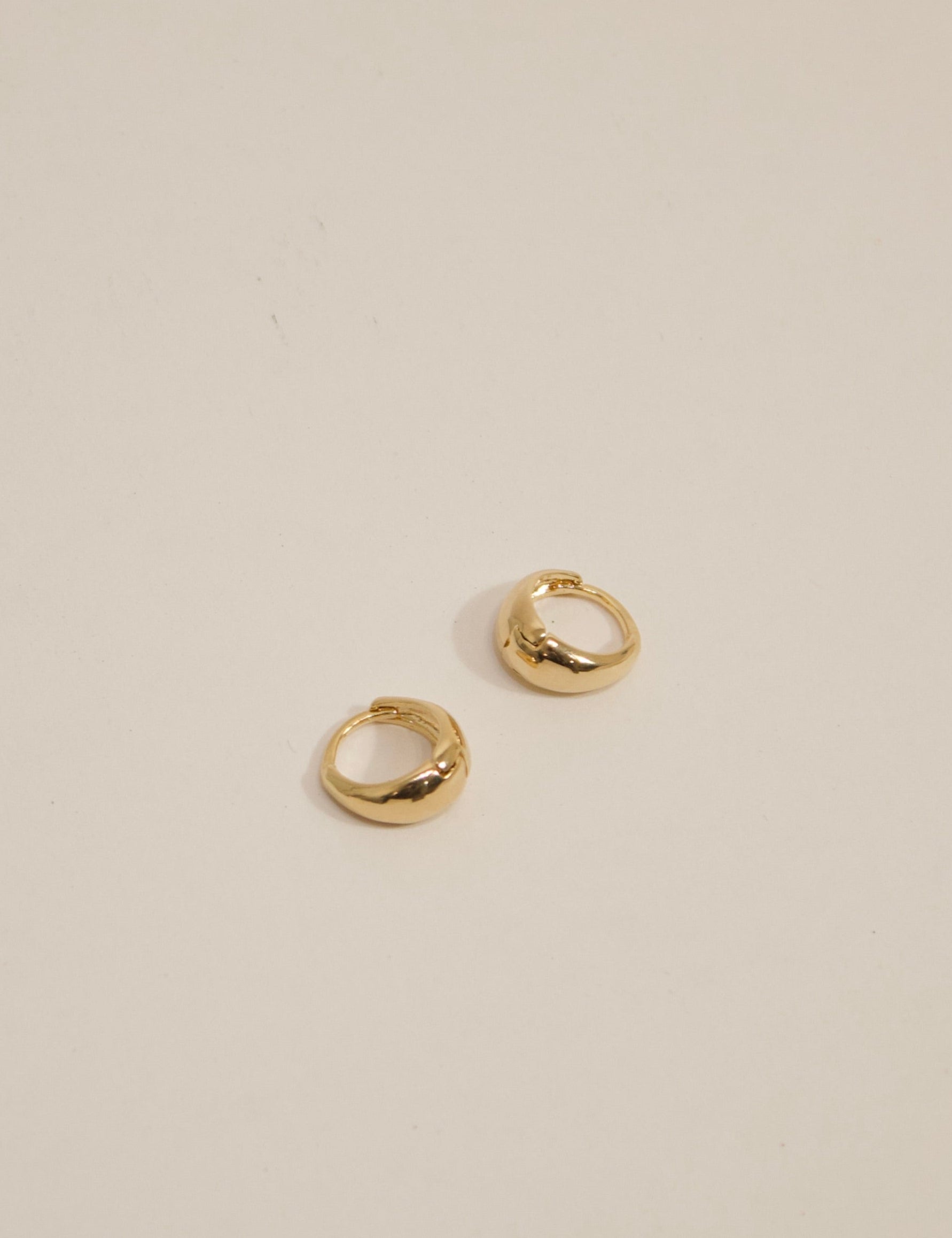 18k Gold Filled Polished Clicker Hoop Earrings