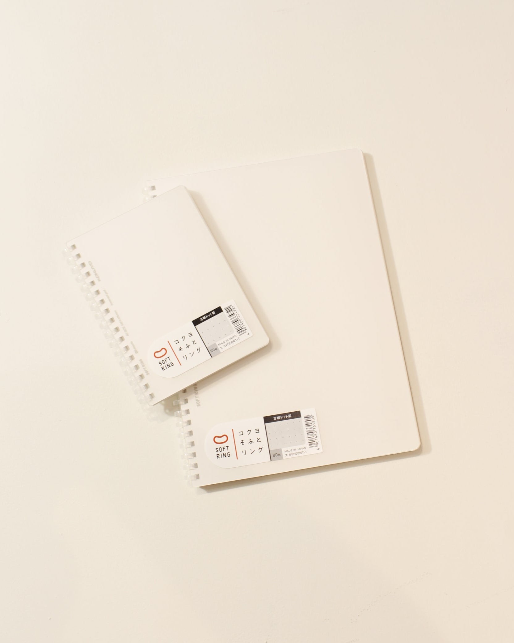 Kokuyo Soft Ring Dot Ruled Clear Notebook B5