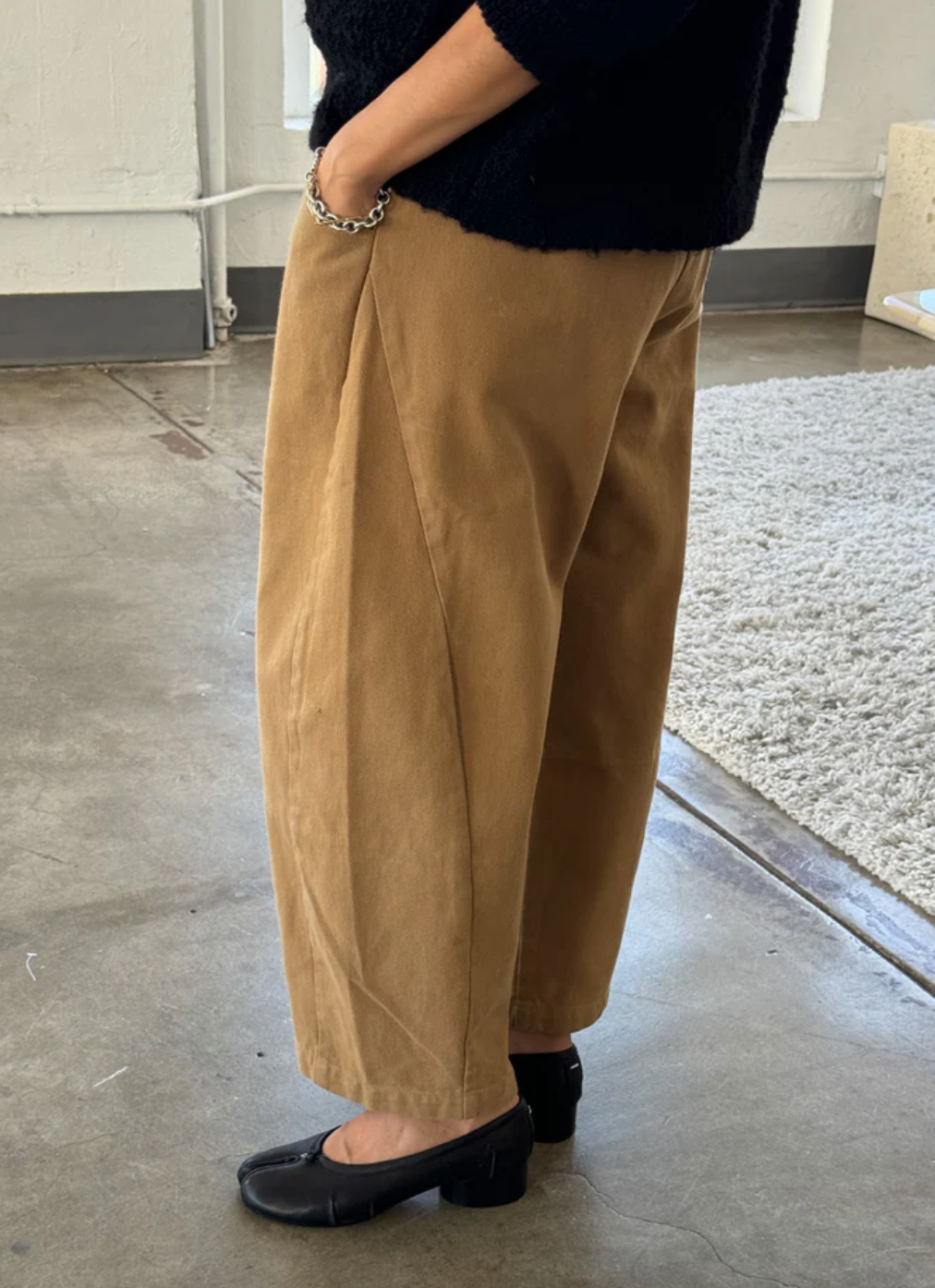 Le Bon Shoppe Arc Pants Tobacco Wide Leg Barrel Jeans