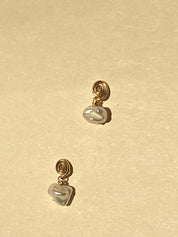 Inward Earrings- Pearl