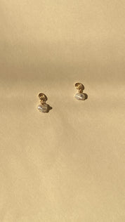 Inward Earrings- Pearl