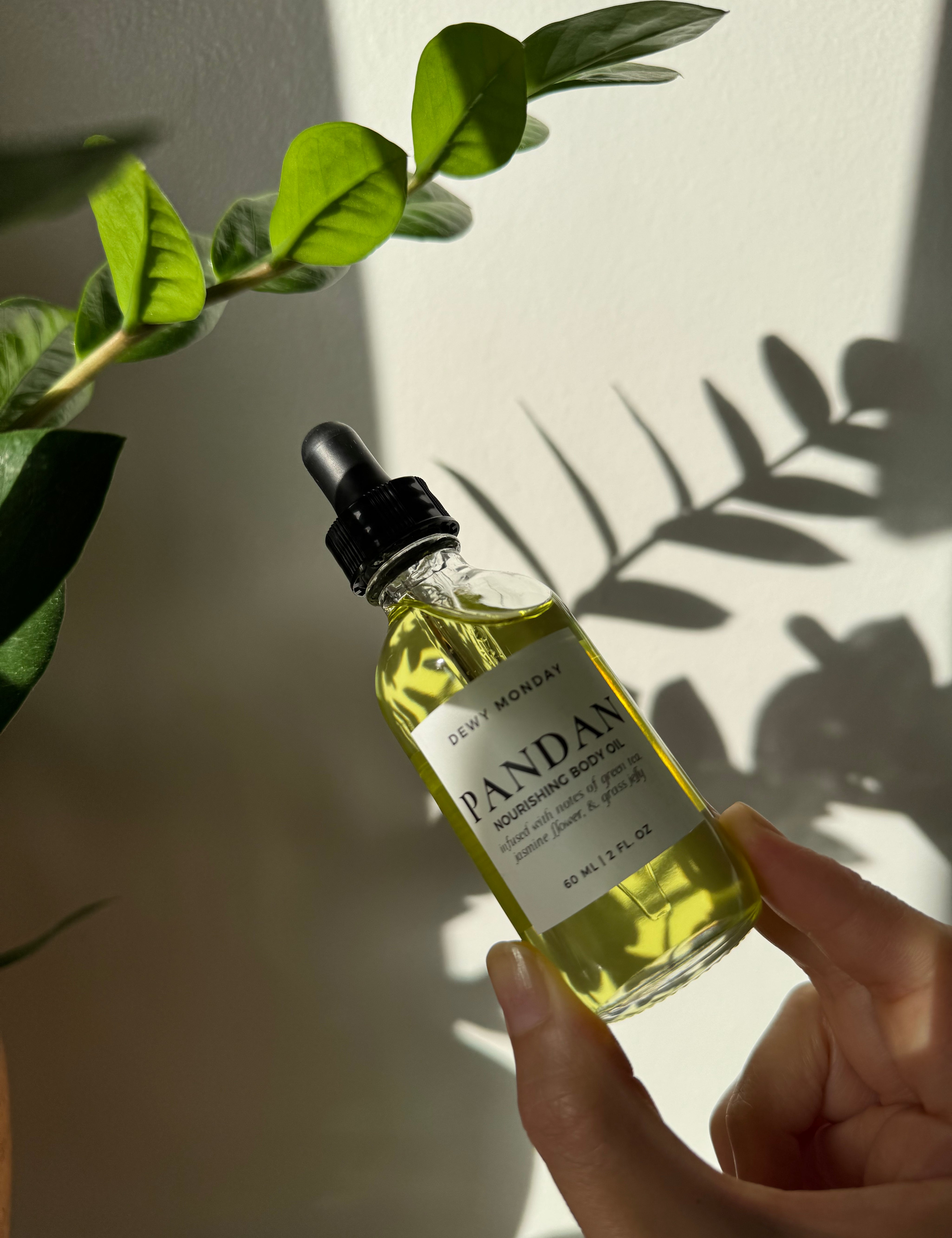 Dewy Monday Pandan Natural Nourishing Organic Body Oil