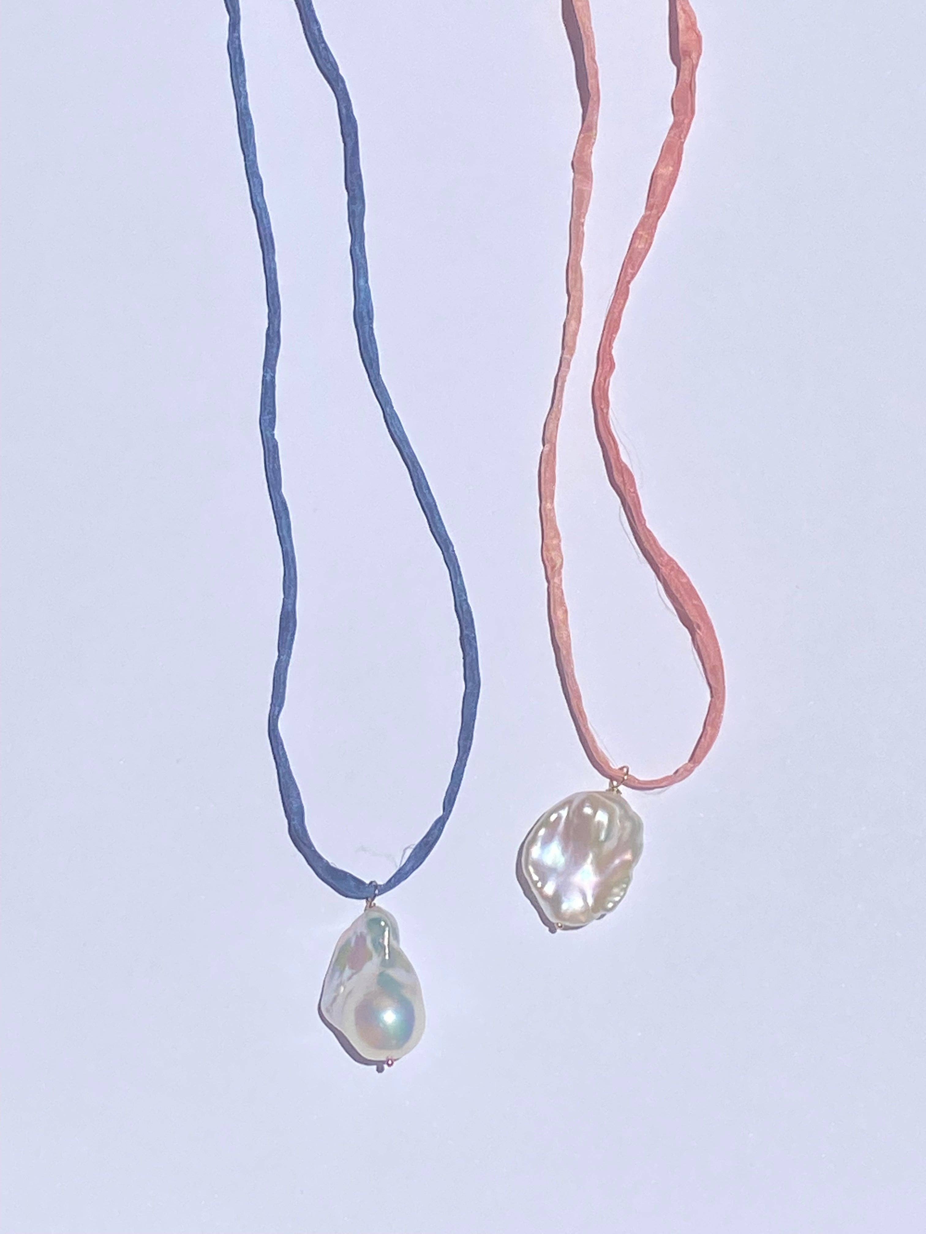 Bebe Rouge Perle Cord Necklace - Peach